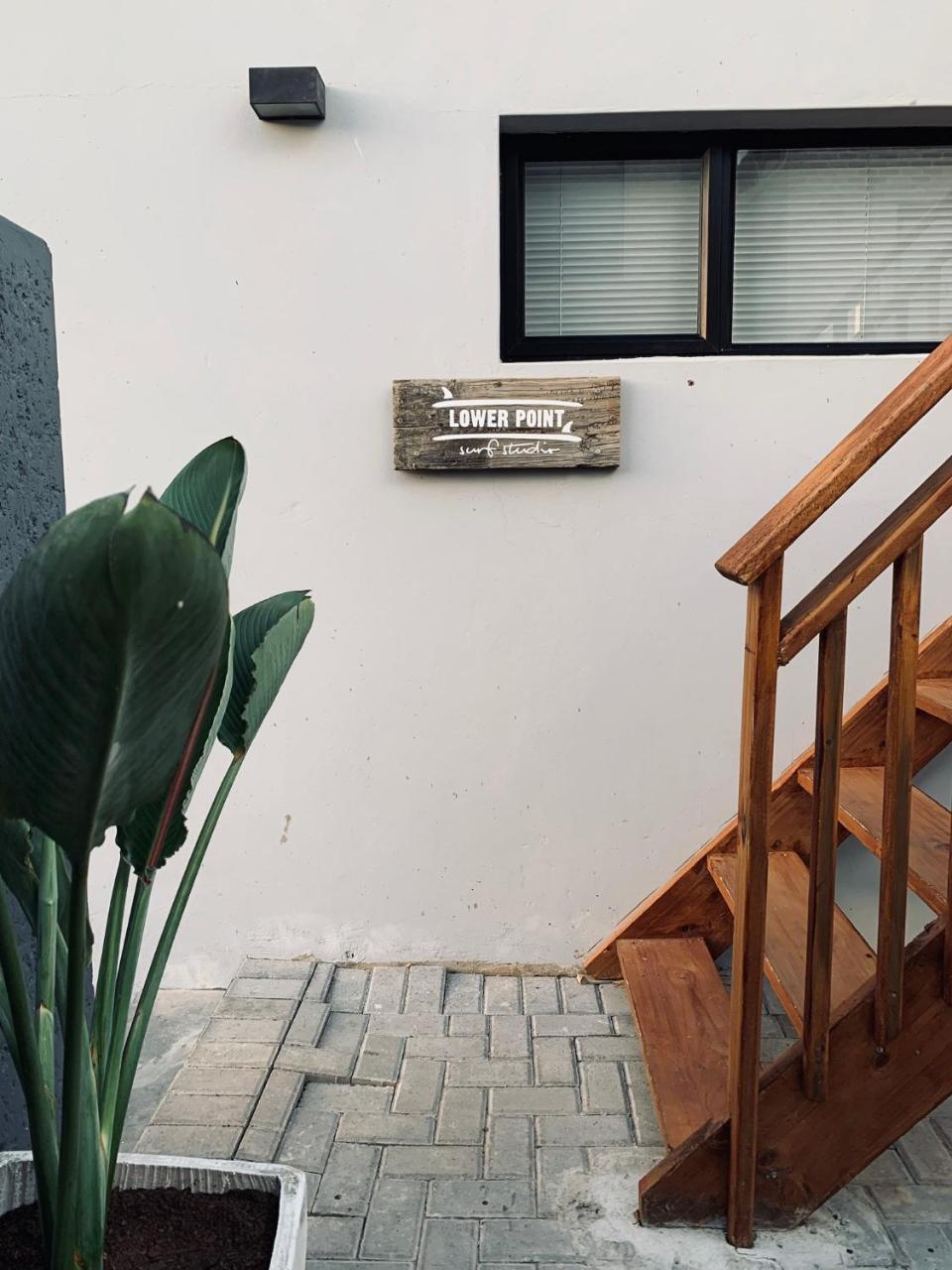 Lower Point Surf Studio Jeffreys Bay Exterior photo